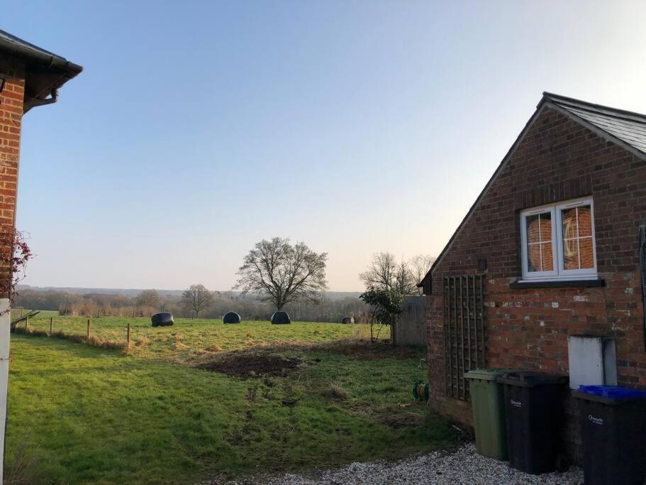 Apartamento The Cowshed Salisbury Exterior foto