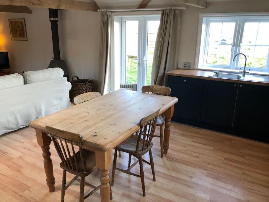 Apartamento The Cowshed Salisbury Exterior foto